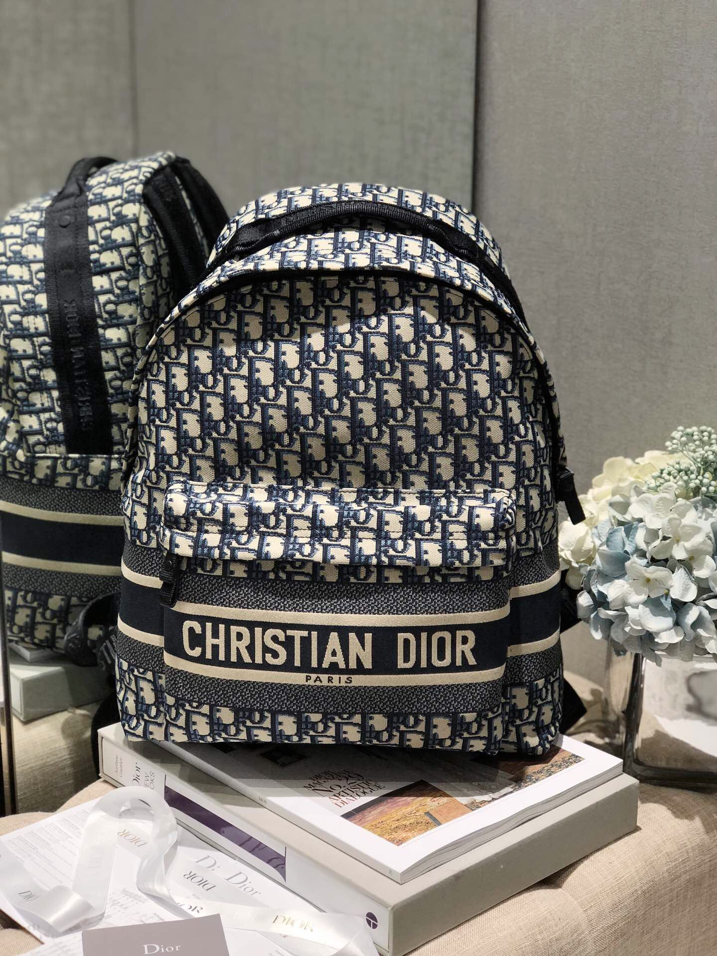 D10rTRAVEL Backpack