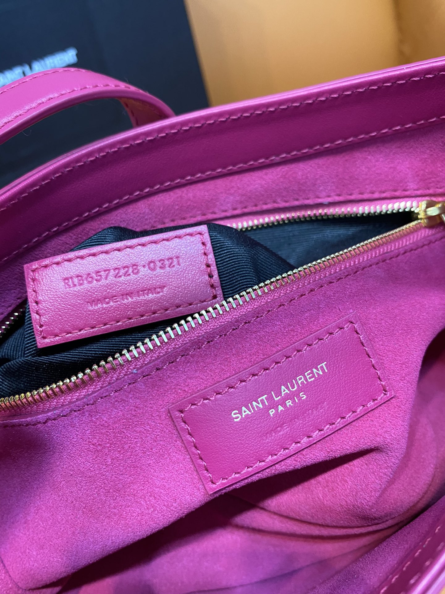 Y51 LE 5 À 7 IN SMOOTH LEATHER BLANC Pink 23 X 16 X 6.5 CM