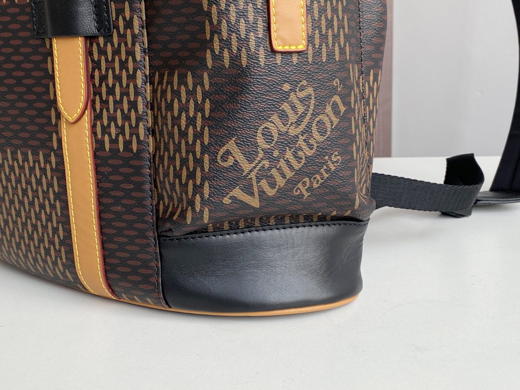 LV CHRISTOPHER PM N40358