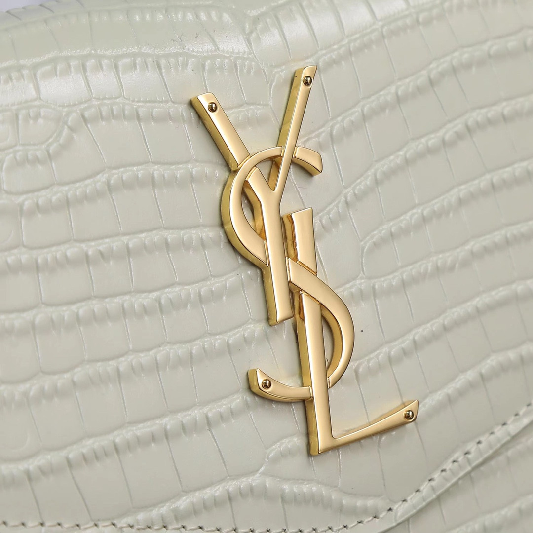 Y51 UPTOWN CHAIN WALLET IN CROCODILE-EMBOSSED SHINY LEATHER 7.5 X 4.7 X 1.2 INCHES