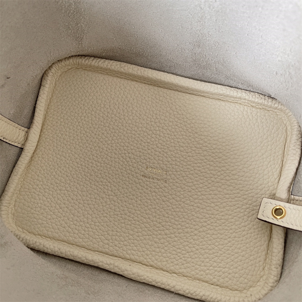 H**me5 Picotin 18cm milky white without original box