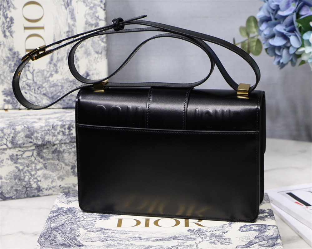 D10r 30 MONTAIGNE CHAIN BAG SHINY BLACK
