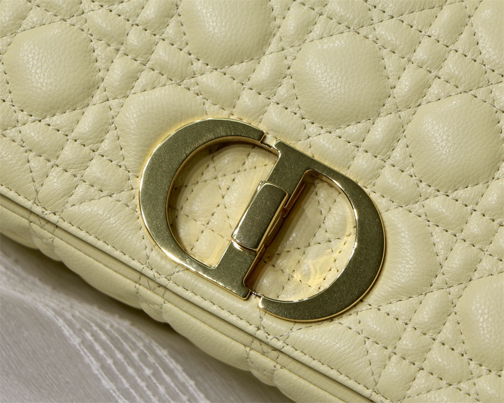 MEDIUM D10r CARO BAG light yellow S*pple Cannage Calfskin 25.5 x 15.5 x 8 cm