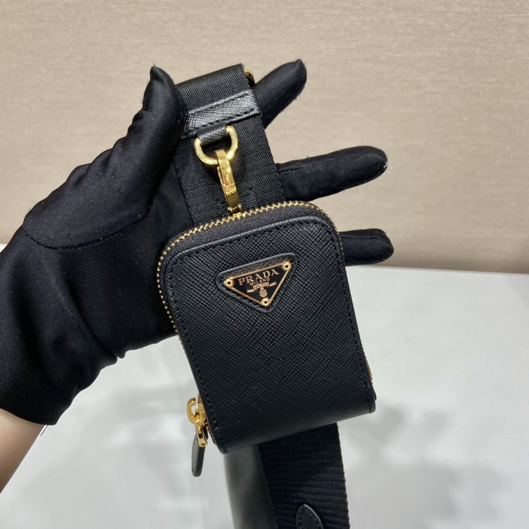Pra*a Re-Edition 2005 Saffiano leather bag Black