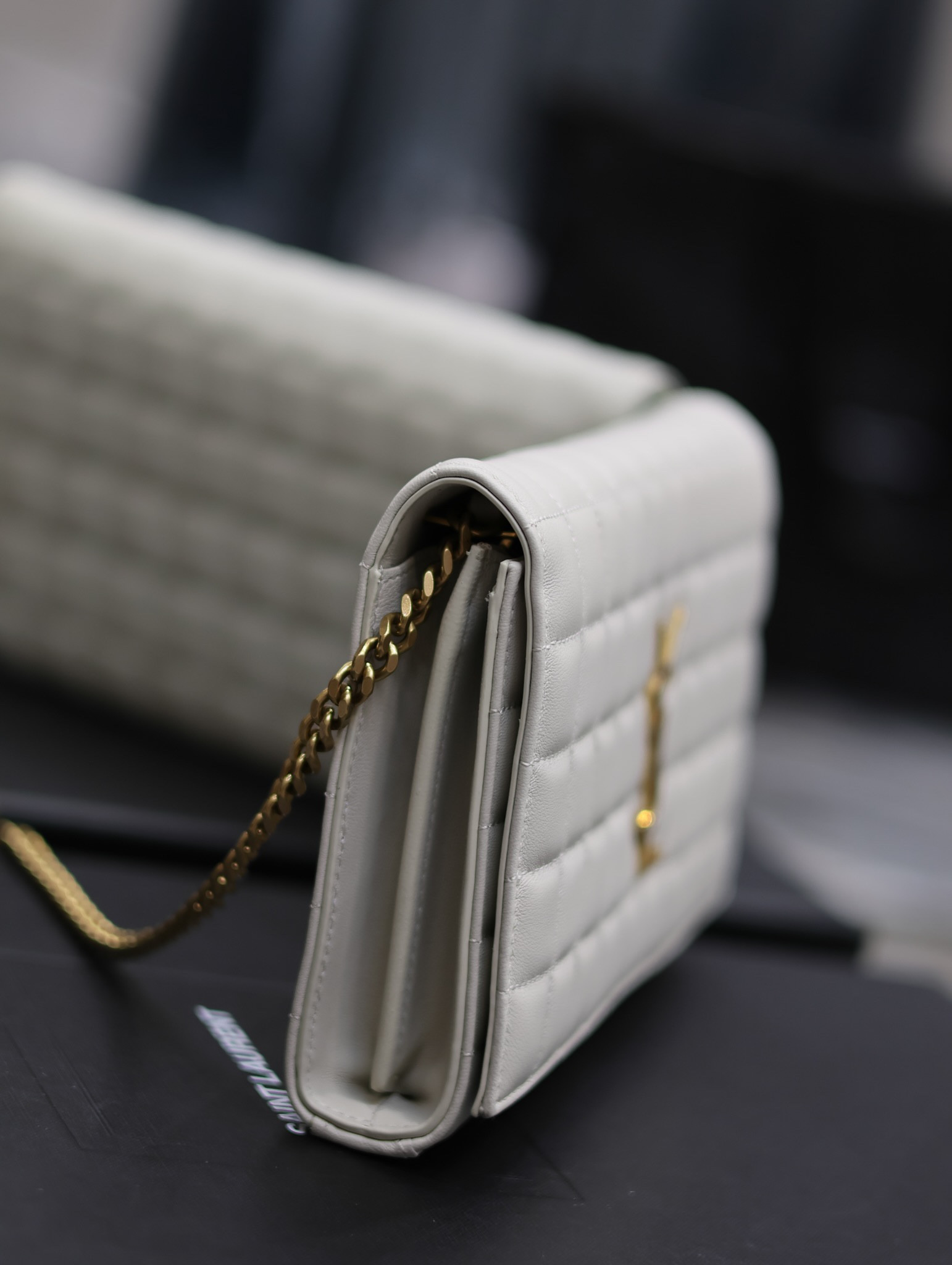 Y51 CASSANDRE CHAIN WALLET WHITE
