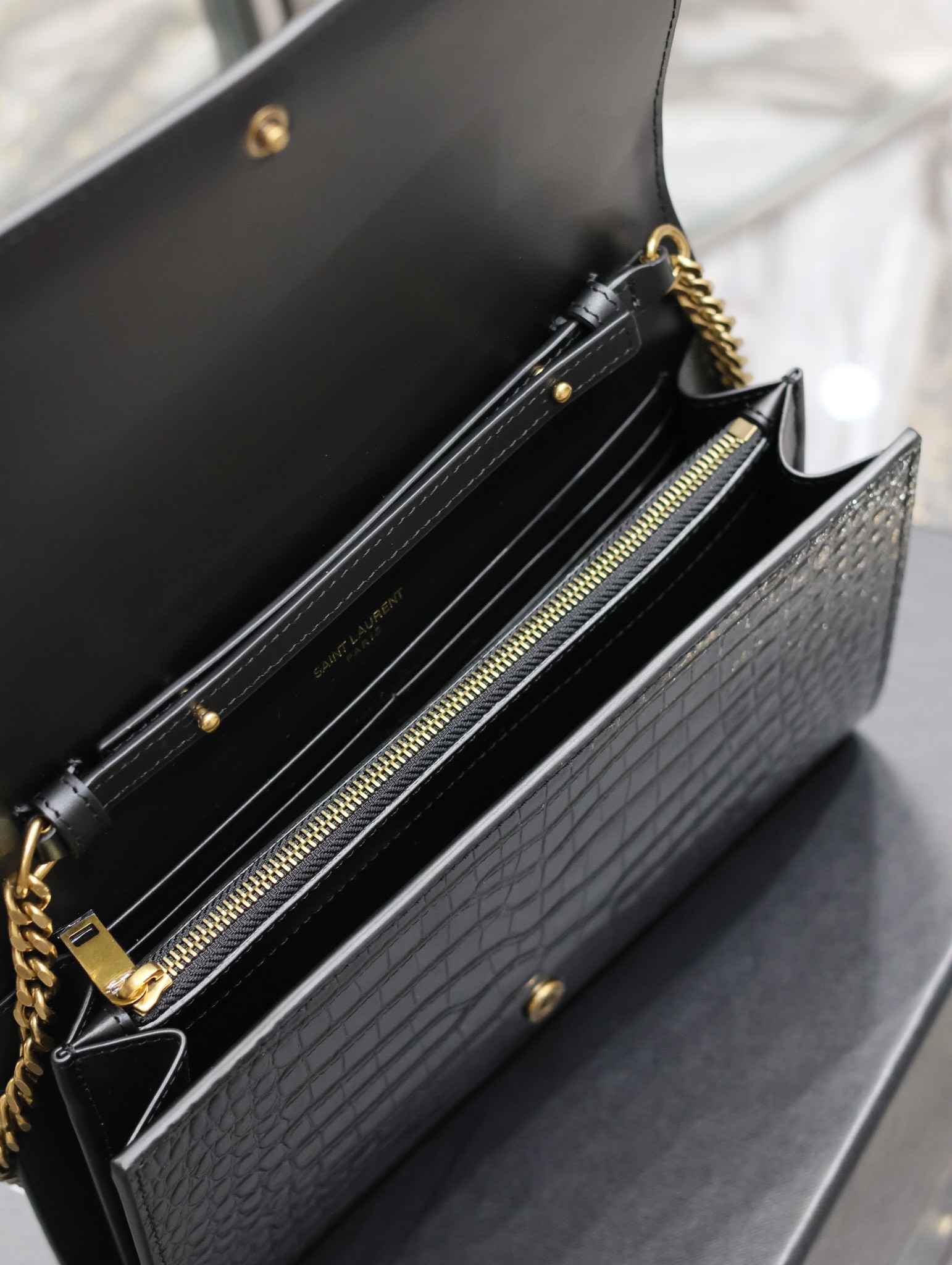 Y51 CASSANDRE CHAIN WALLET IN CROCODILE-EMBOSSED SHINY LEATHER