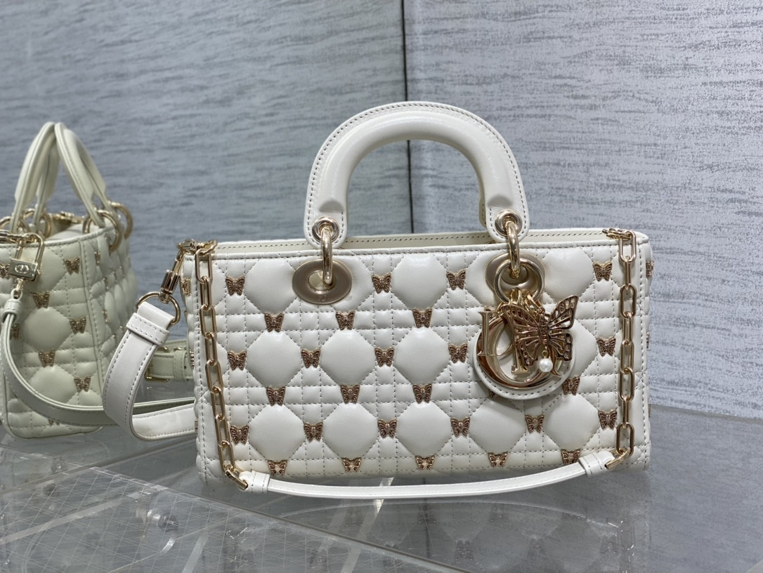 D10r MEDIUM LADY D-JOY BAG White with Butterfly Studs