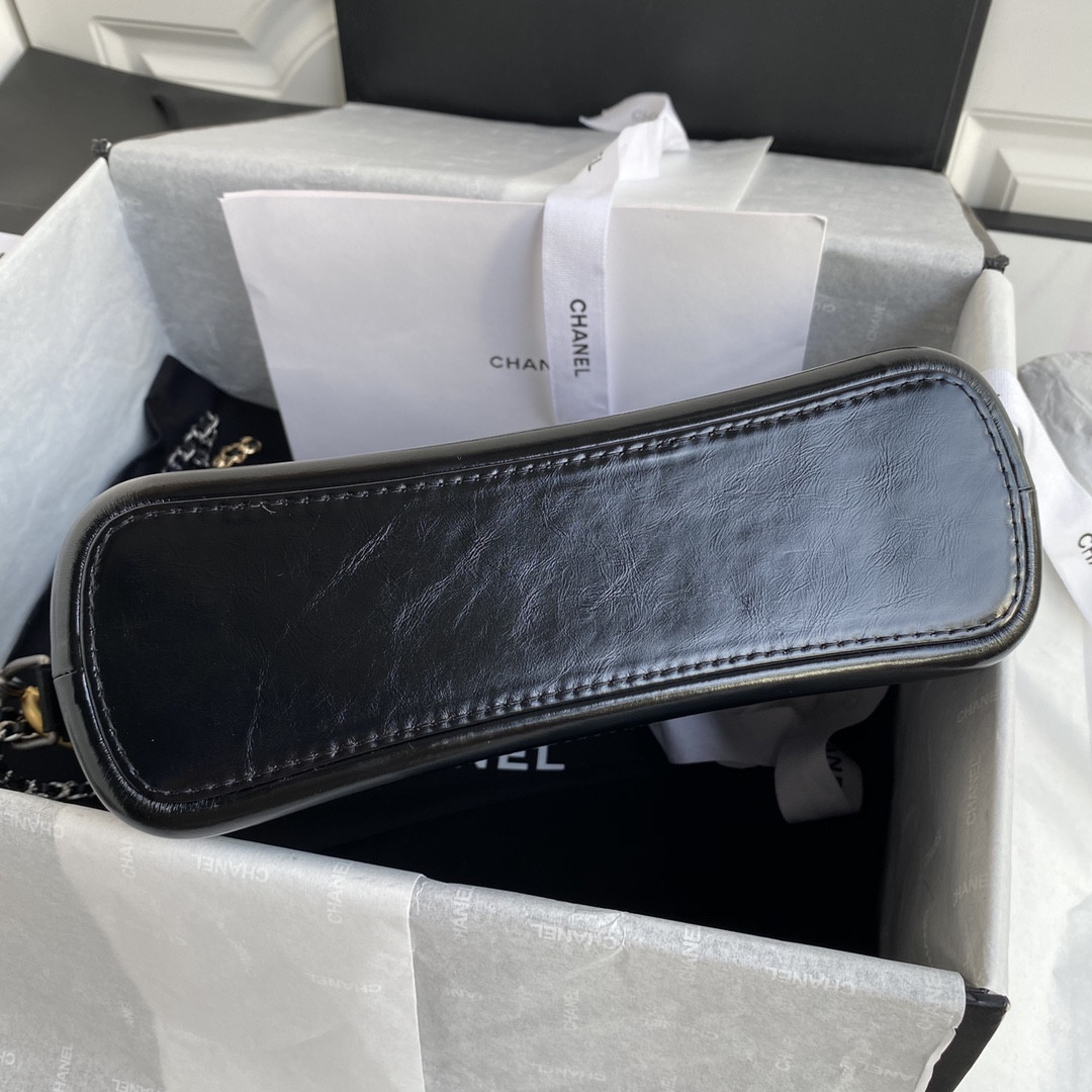 Ch**el  Gabrielle SMALL BLACK with shoulder strap letters 20 x 15 x 8cm