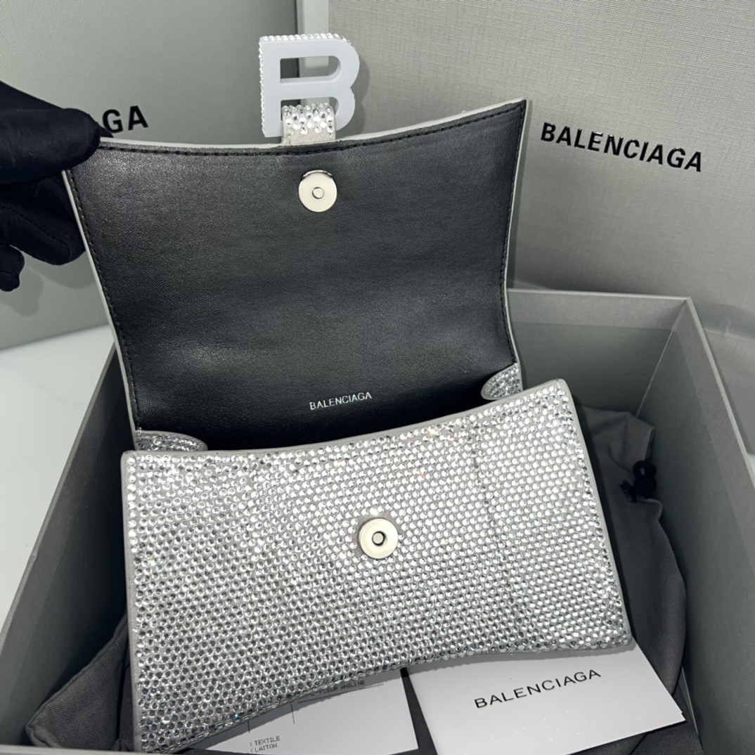 Ba1en*iaga WOMEN