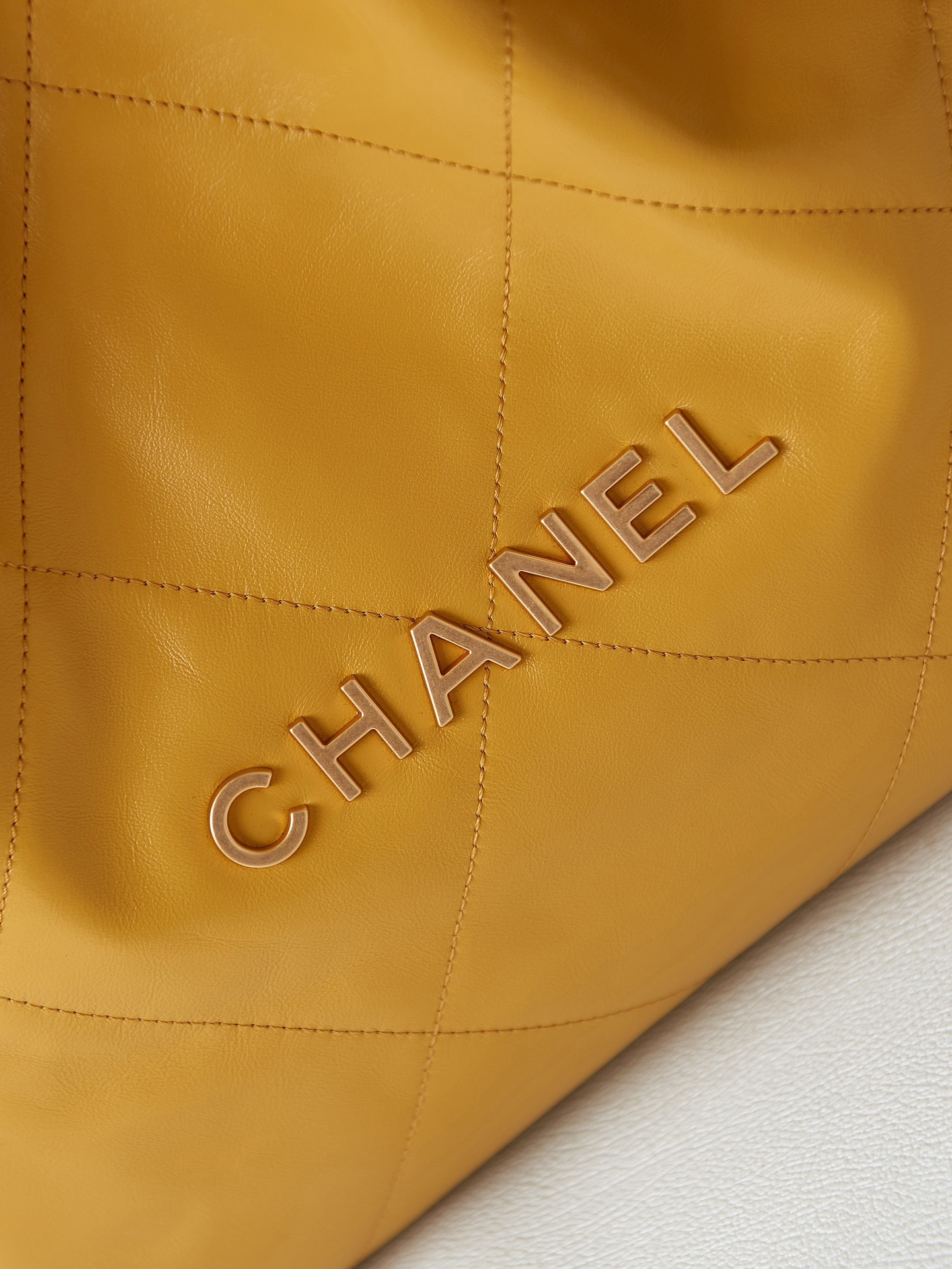 Ch**el 22 SMALL HANDBAG Shiny Calfskin YELLOW 13.7×14.4×2.7 in