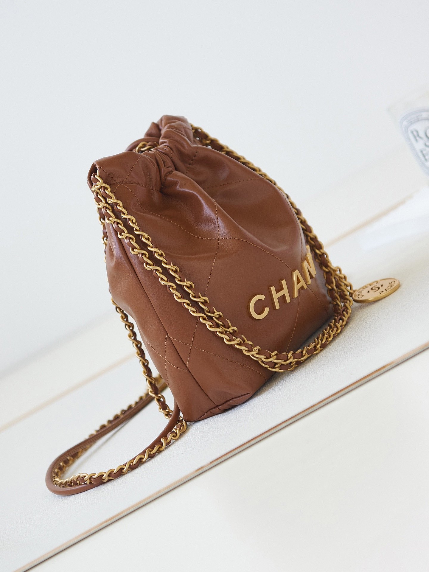 Ch**el 22 MINI HANDBAG Shiny Calfskin Brown 7.8 × 7.4 × 2.3 in