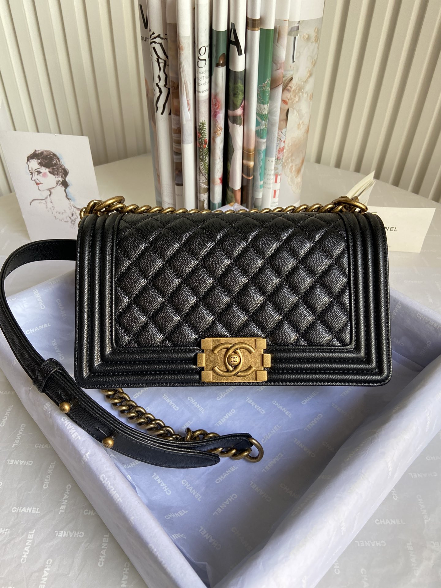 BOY Ch**el HANDBAG Shiny Grained Calfskin 5.9 × 9.8 × 3.5 in