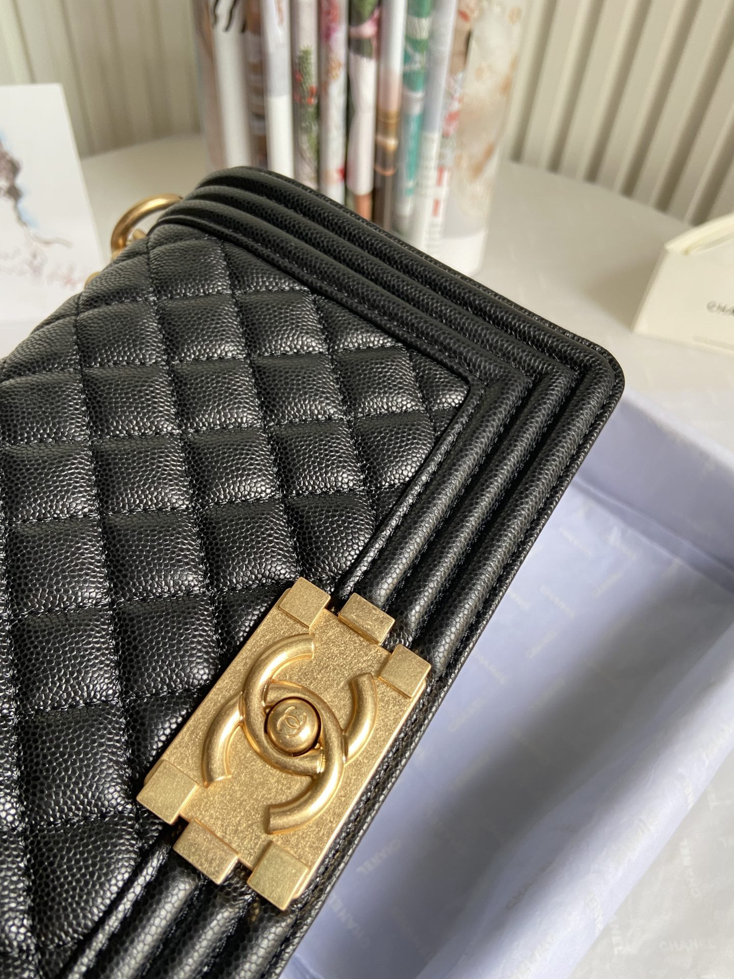 BOY Ch**el HANDBAG Shiny Grained Calfskin 5.9 × 9.8 × 3.5 in