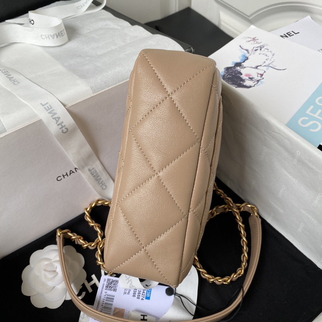 Ch**el MINI FLAP BAG Khaki 5.3 × 6.6 × 3.1 in
