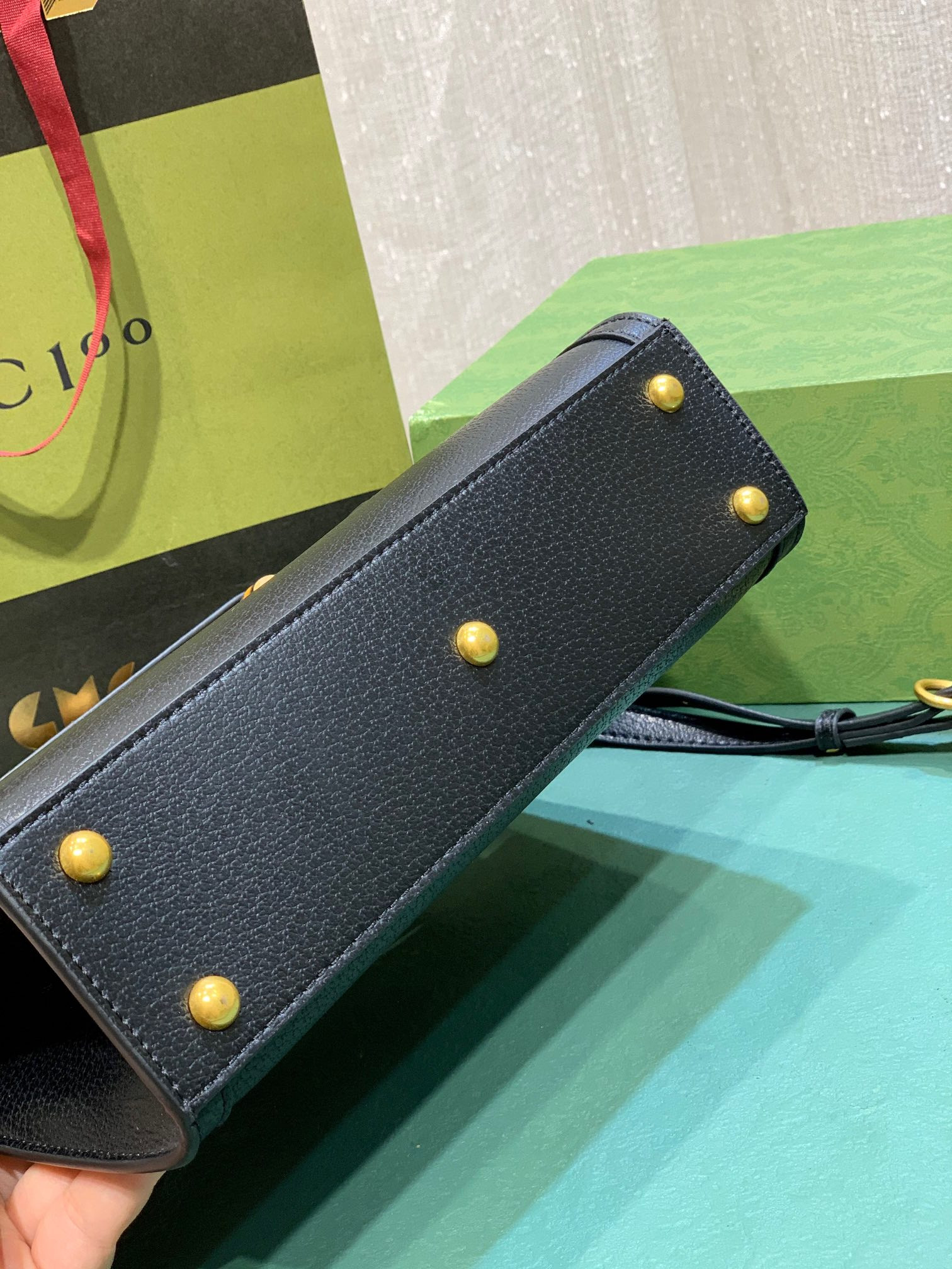 Gvc*1 DIANA SMALL SHOULDER BAG Black 25W x 16H x 9D CM