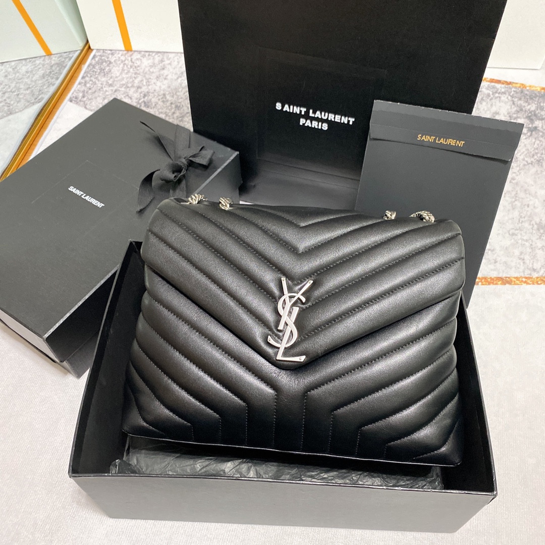 Y51 LOULOU MEDIUM IN QUILTED LEATHER BLACK Silver 12.5 X 8.6 X 3.5 INCHES