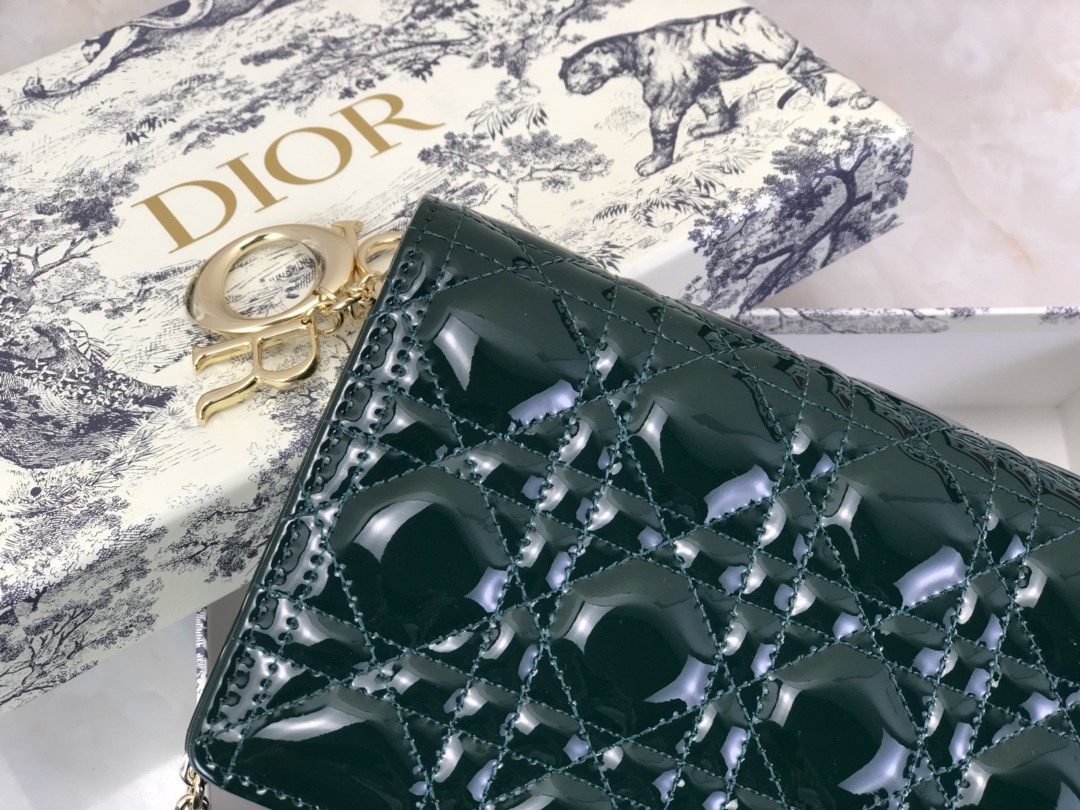 Lady D10r Pouch Dark Green Patent Cannage Calfskin 8.5 x 4.5 x 1 inches