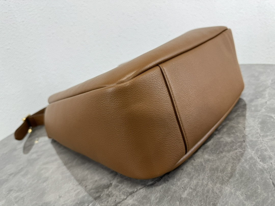 Y51 LE 5 À 7 S*pPLE LARGE IN SMOOTH LEATHER DUSTY GREY 11.8" X 11" X 4.3"