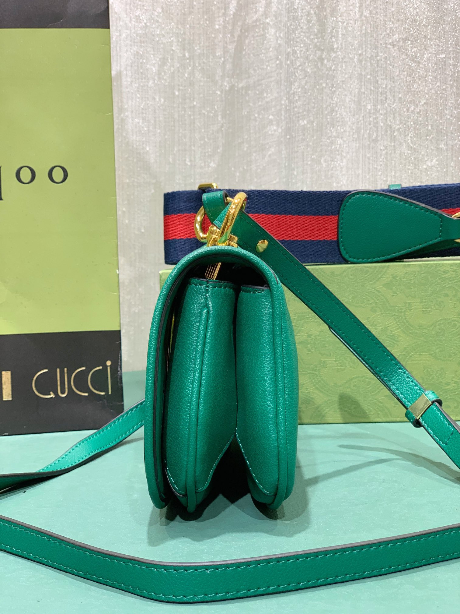 Gvc*1 BLONDIE MINI BAG GREEN 8.7"W x 5.1"H x 2.2"D