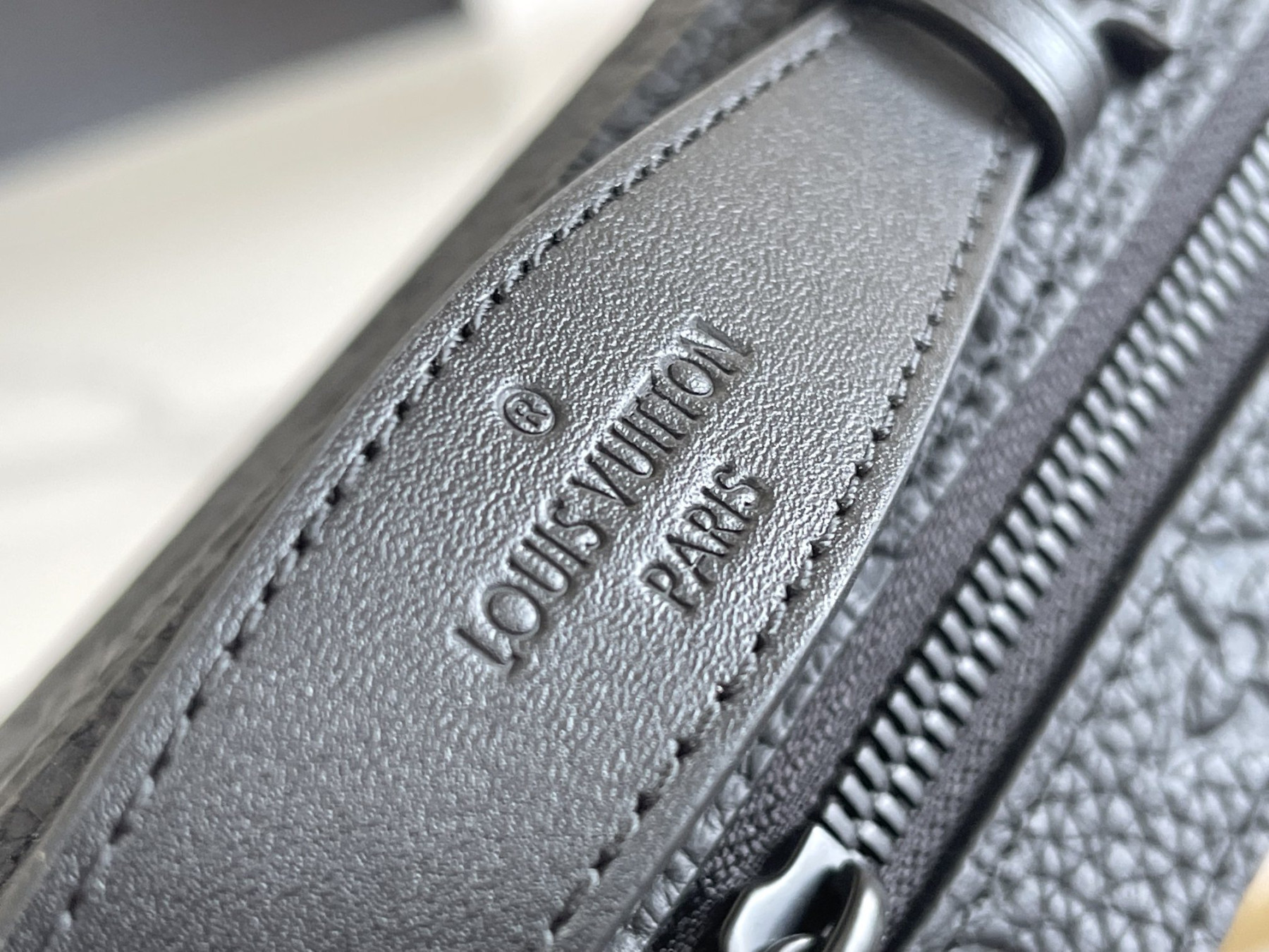 LV M59163 Outdoor Messenger 10.2 x 7.9 x 4.1 inches