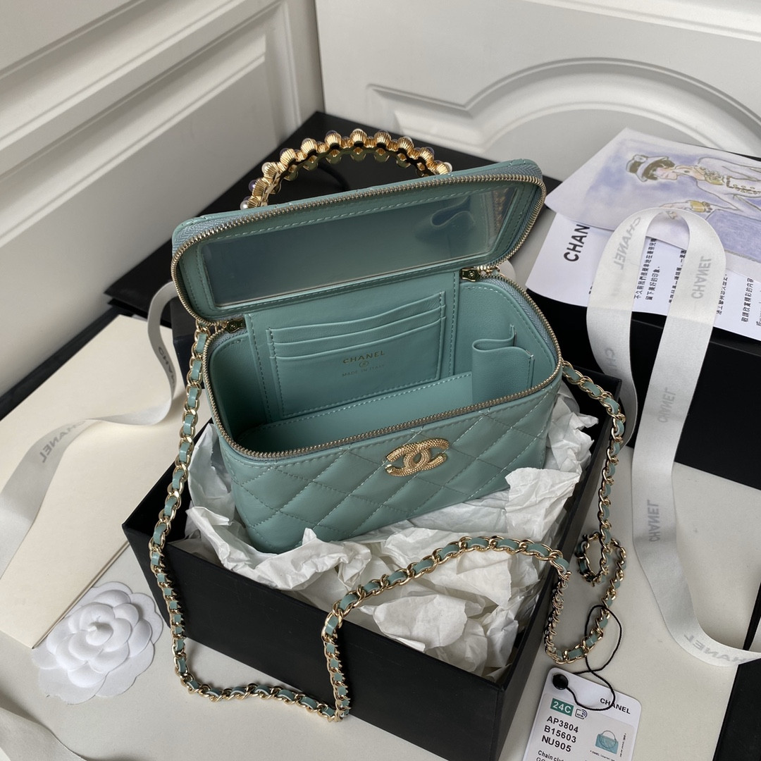 Ch**el 24P CHAIN LEATHER SQUARE BOX SHOULDER BAG BLUE 16x10x8cm