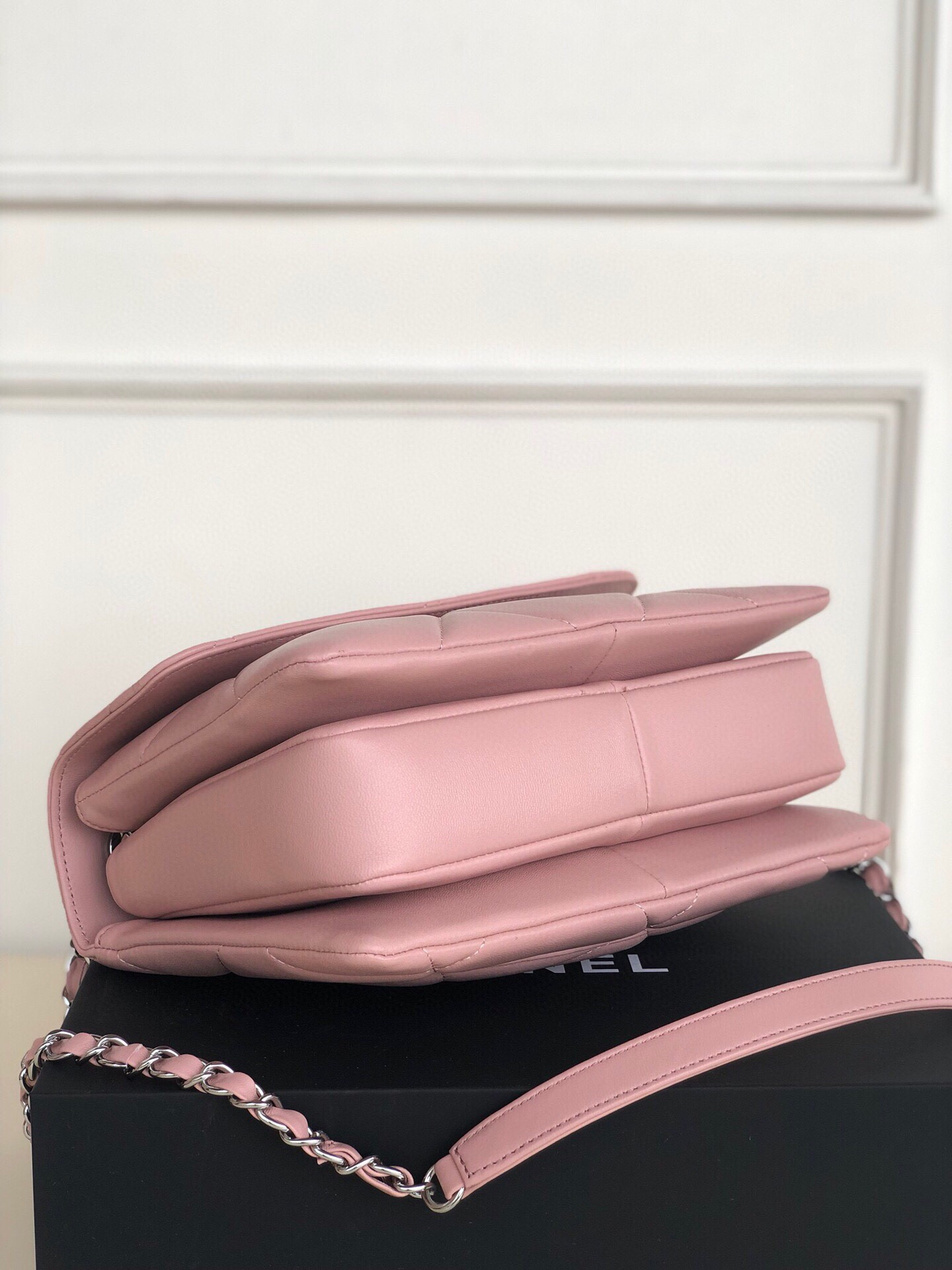 Ch**el FLAP BAG WITH TOP HANDLE 6.6 × 9.8 × 4.7 in