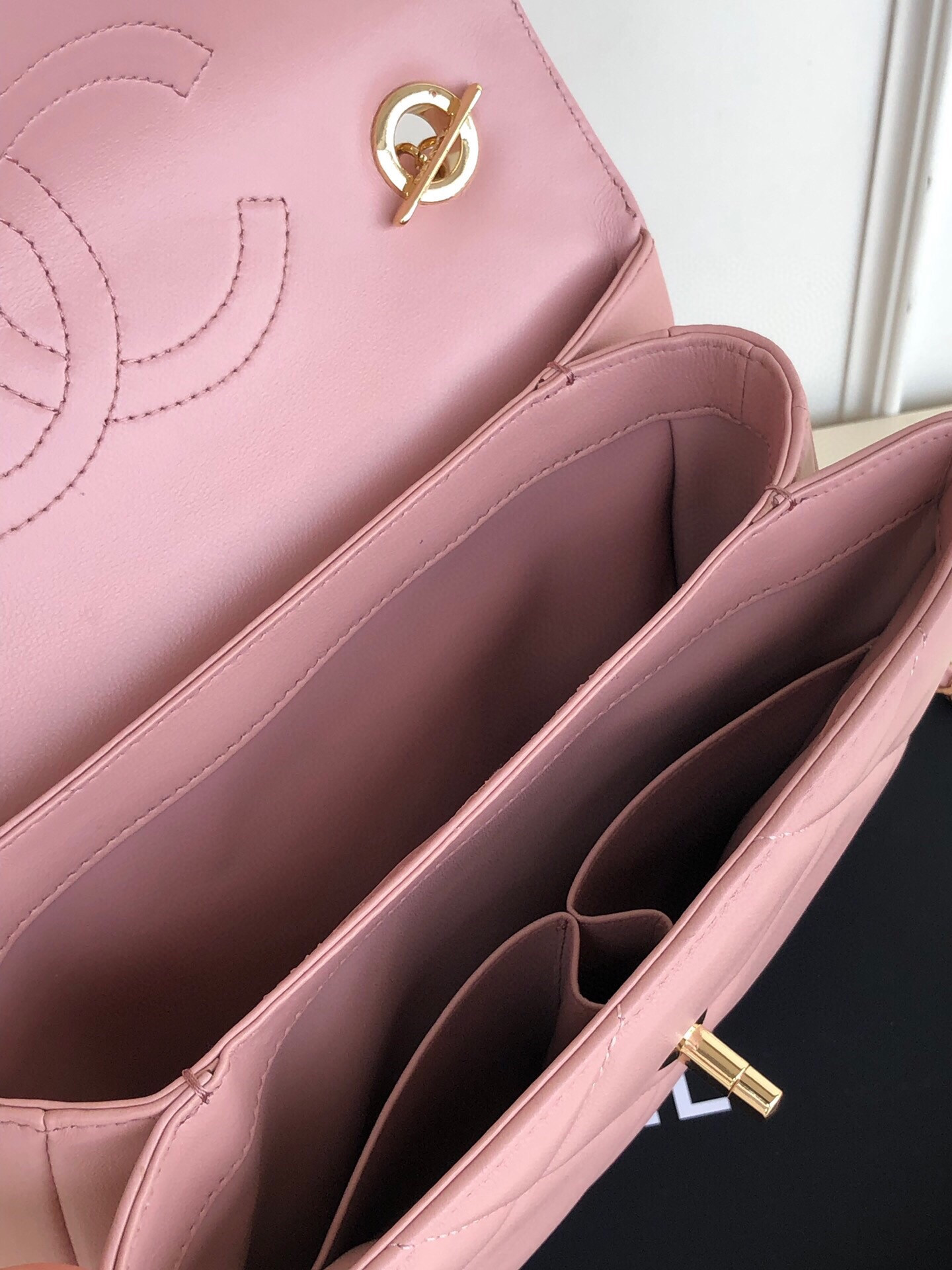 Ch**el FLAP BAG WITH TOP HANDLE 6.6 × 9.8 × 4.7 in