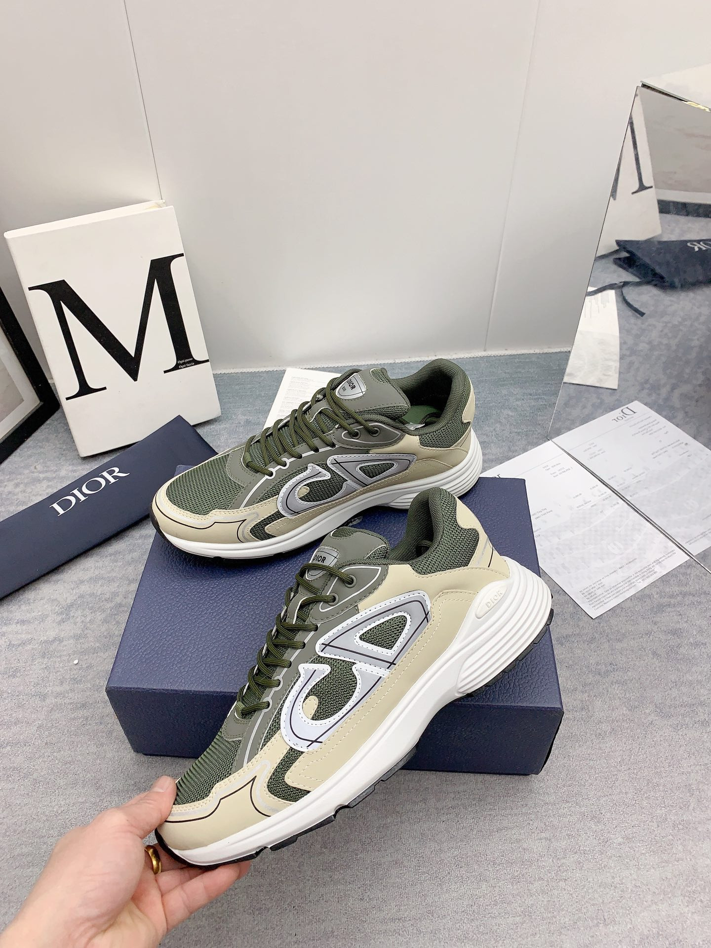 UA D10r B30 Olive