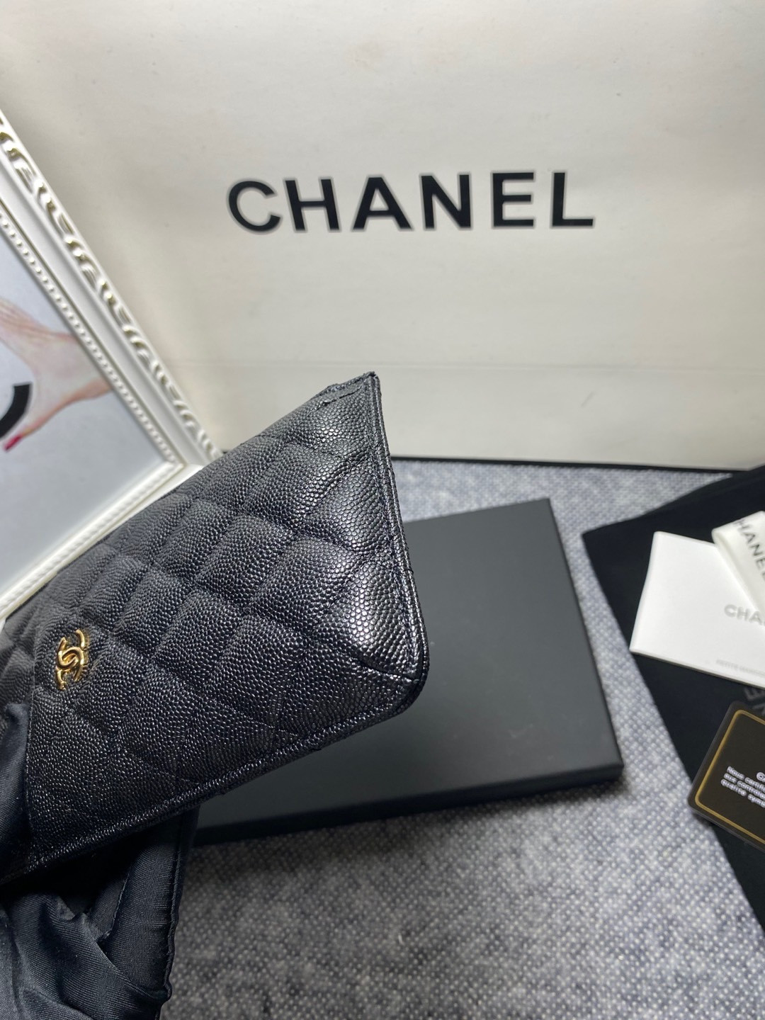 Ch**el LONG ZIPPED WALLET 19-11cm