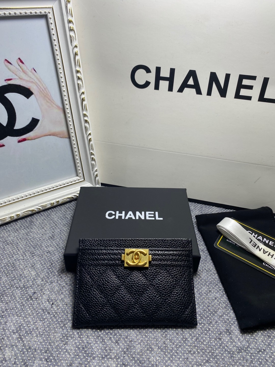 Ch**el card holder 10cm