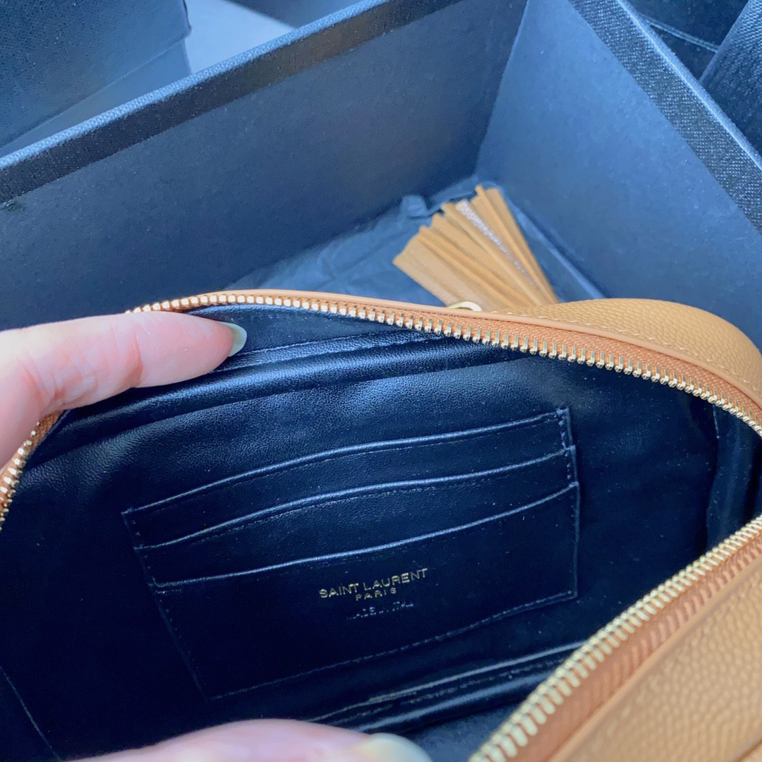 Y51 MINI LOU IN QUILTED LEATHER 7.5 X 4.1 X 2 INCHES