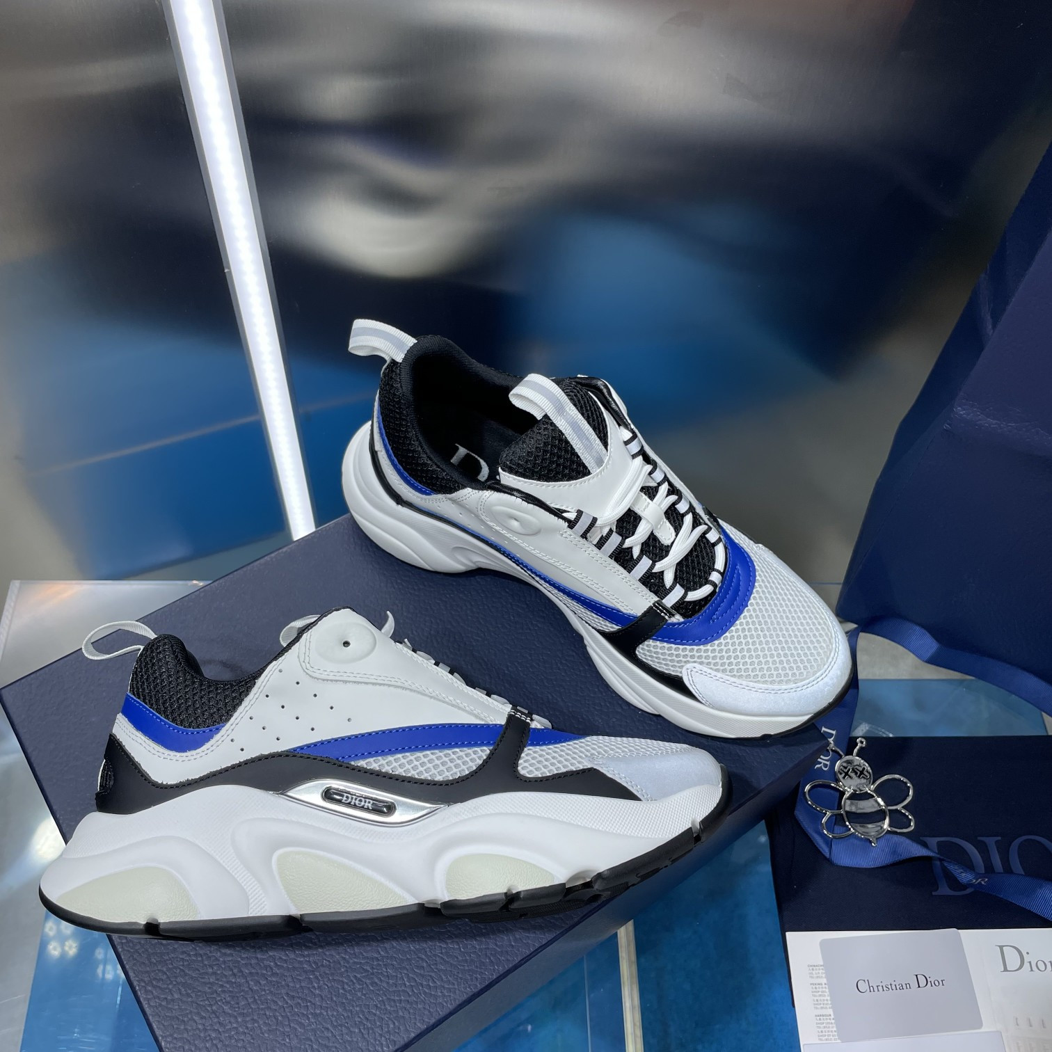 UA D10r B22 white Sneaker