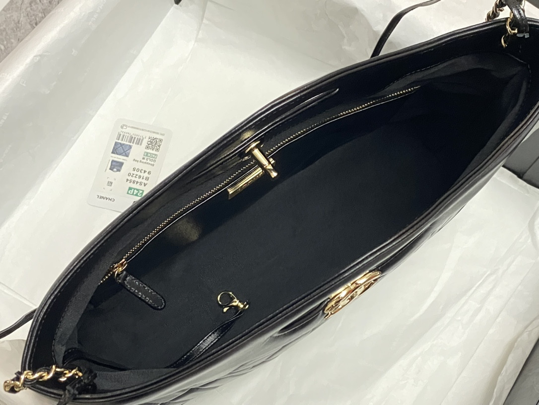 Ch**el  SHOPPING BAG Shiny Lambskin & Gold-Tone Metal Black 35x39x8cm
