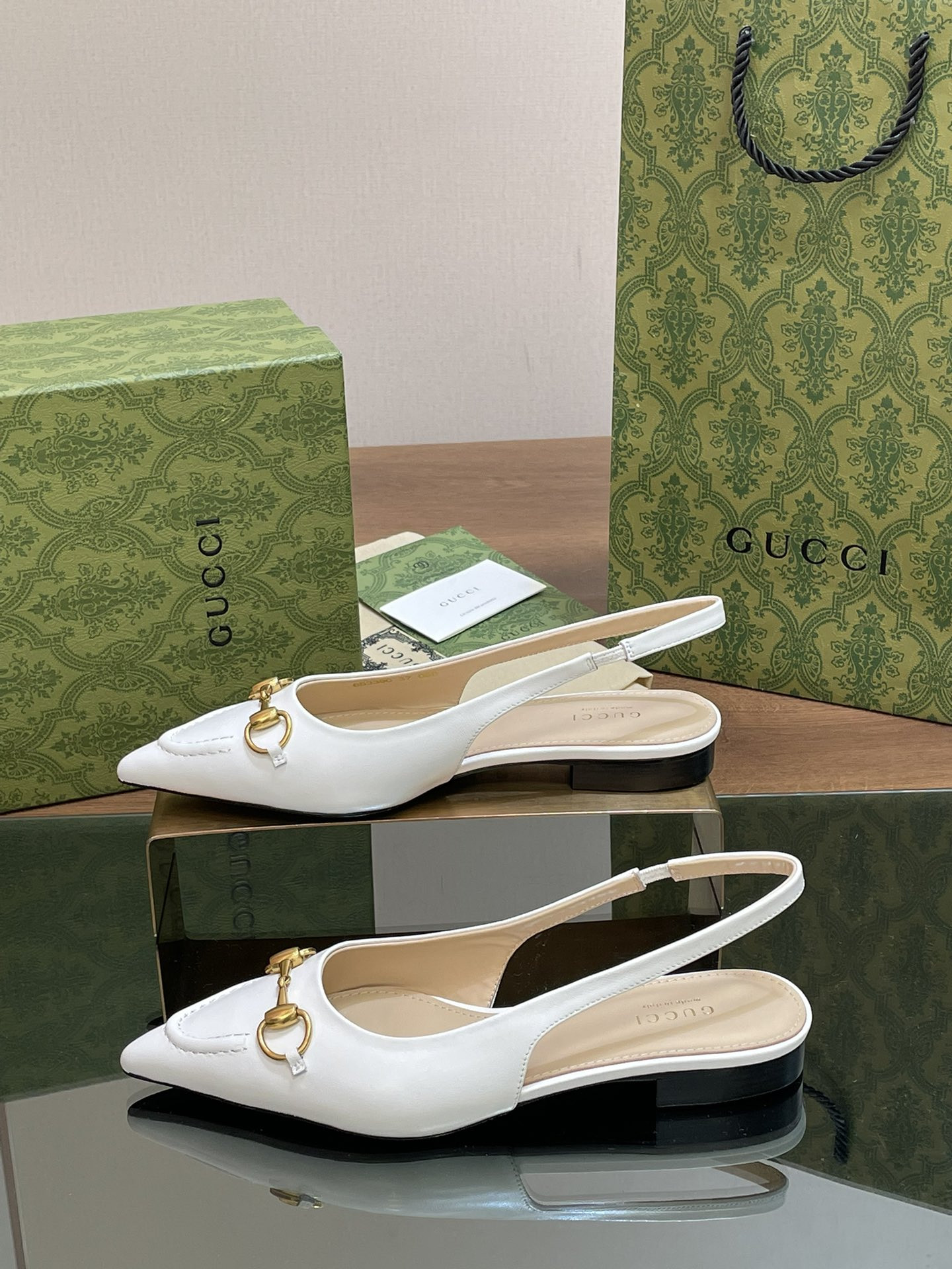 UA Gvc*1 WOMEN