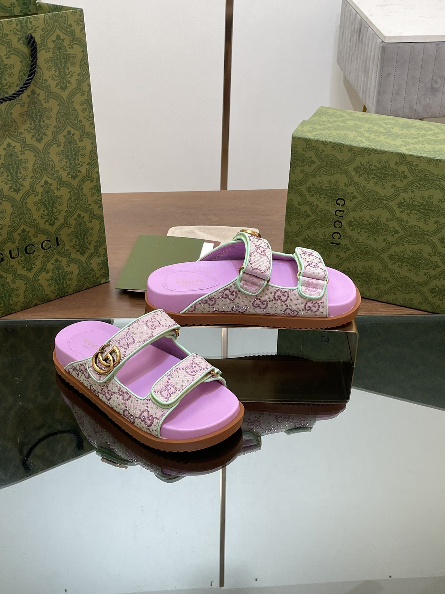 UA Gvc*1 WOMEN