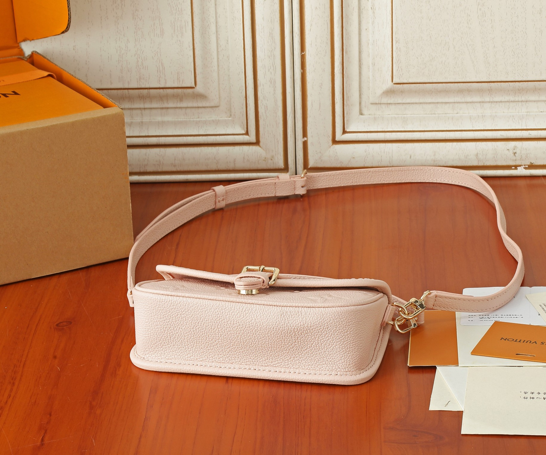 LV Nano Diane  M83566 7.5 x 4.1 x 2.4 in