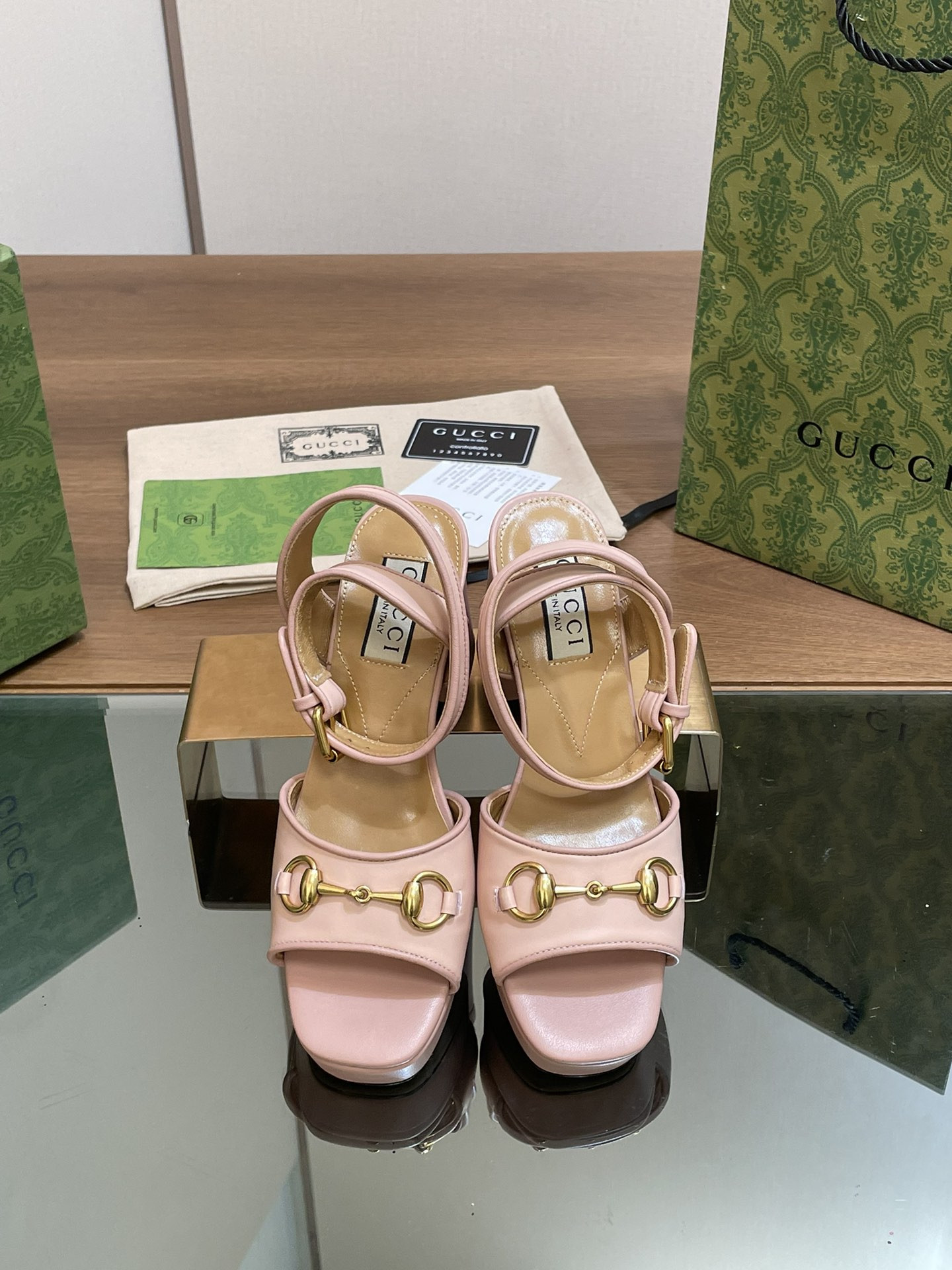 UA Gvc*1 HORSEBIT PLATFORM SANDAL