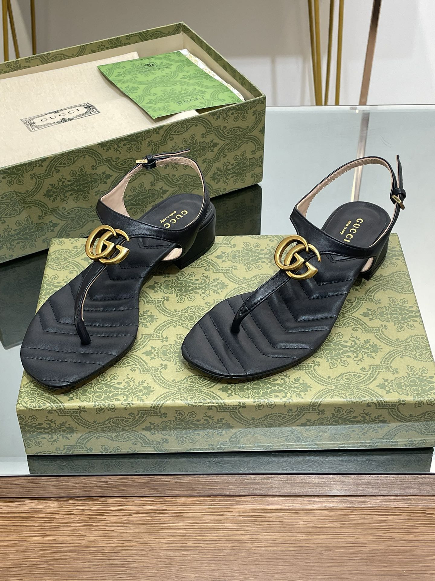 UA Gvc*1 WOMEN'S DOUBLE G SANDAL