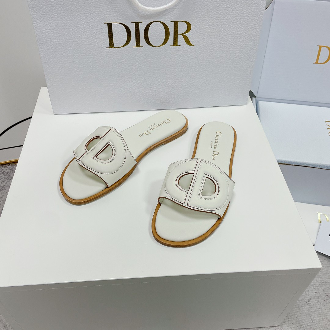 UA D10r D-Club Slide White