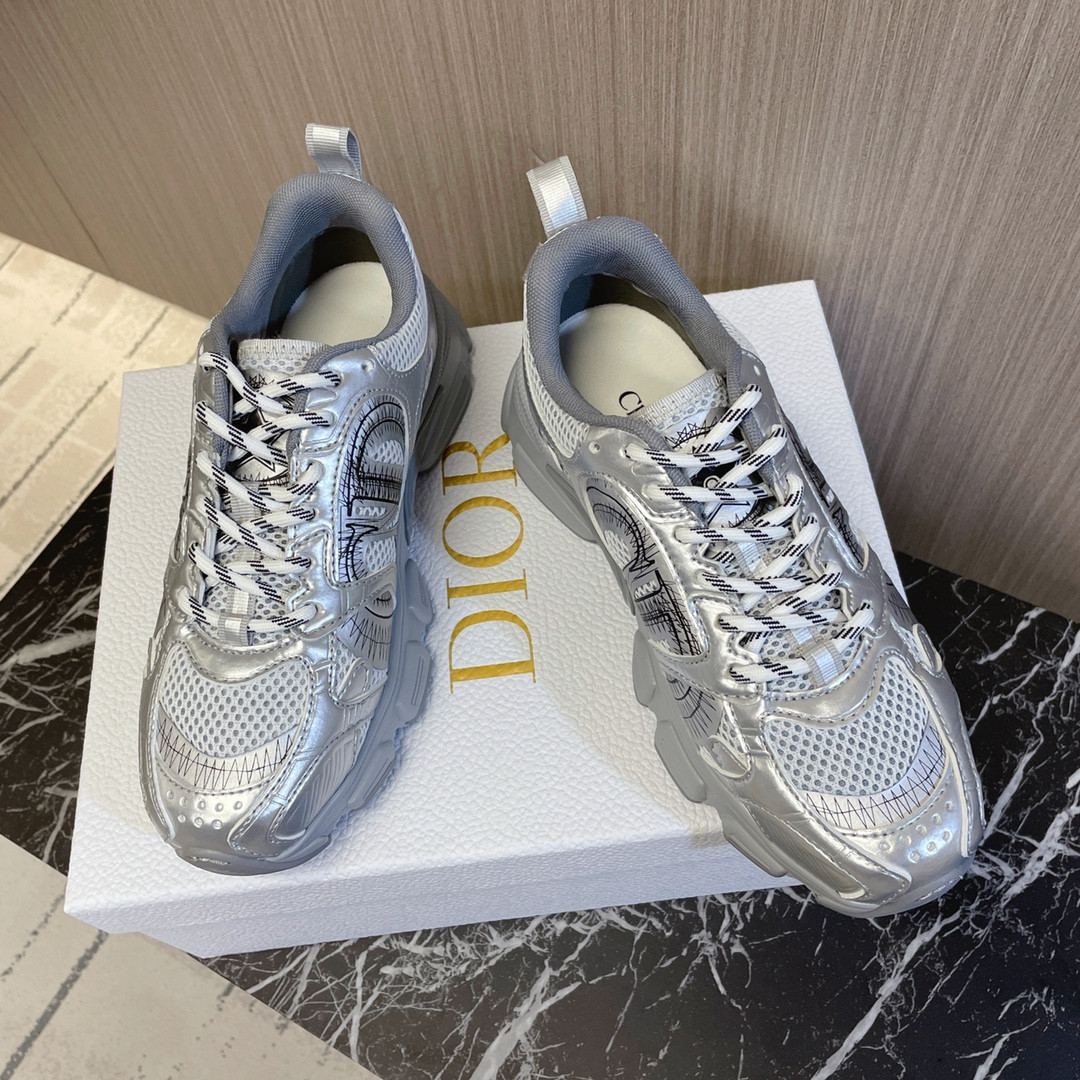 UA D10r Chrono Sneaker Gray Mesh with Silver-Tone