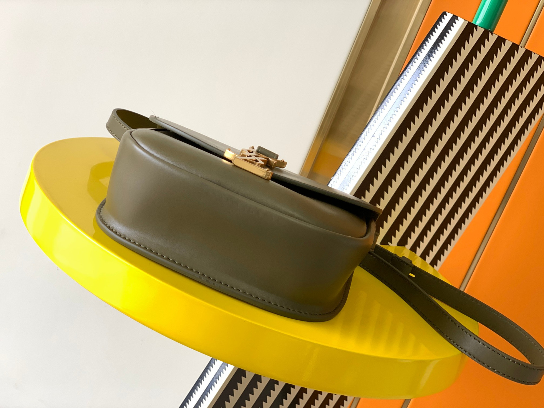 Y51 KAIA SMALL SATCHEL IN SMOOTH LEATHER 7.2 X 6.1 X 2.1 INCHES
