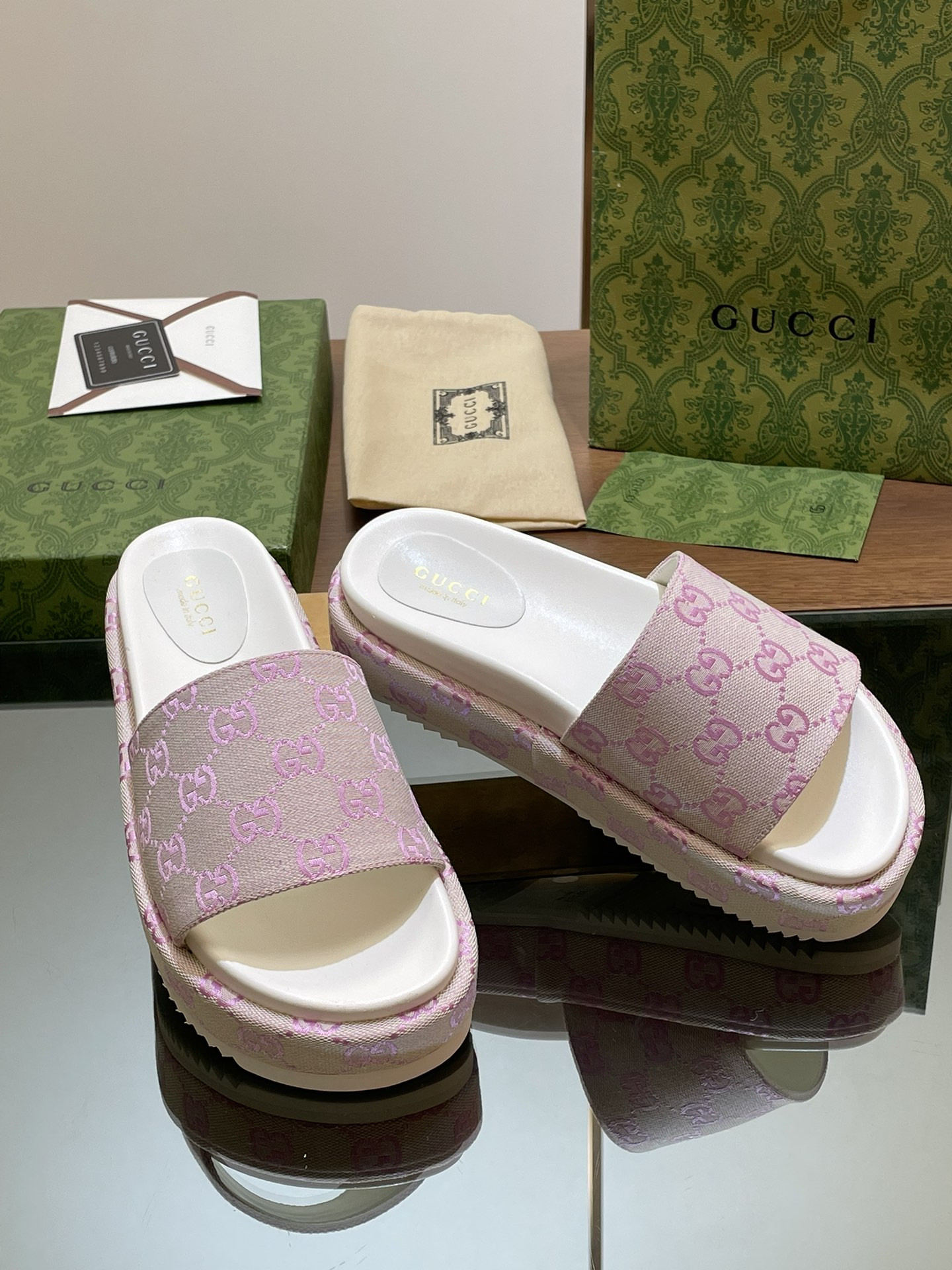 UA Gvc*1 WOMEN