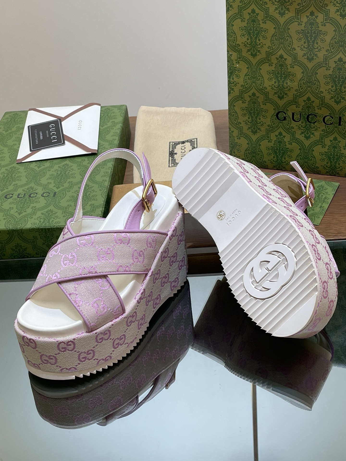 UA Gvc*1 WOMEN
