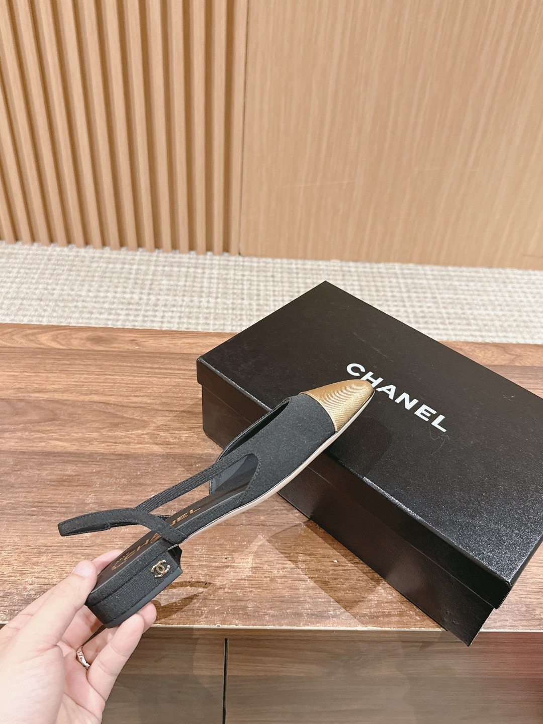 UA Ch**el SLINGBACKS FLAT