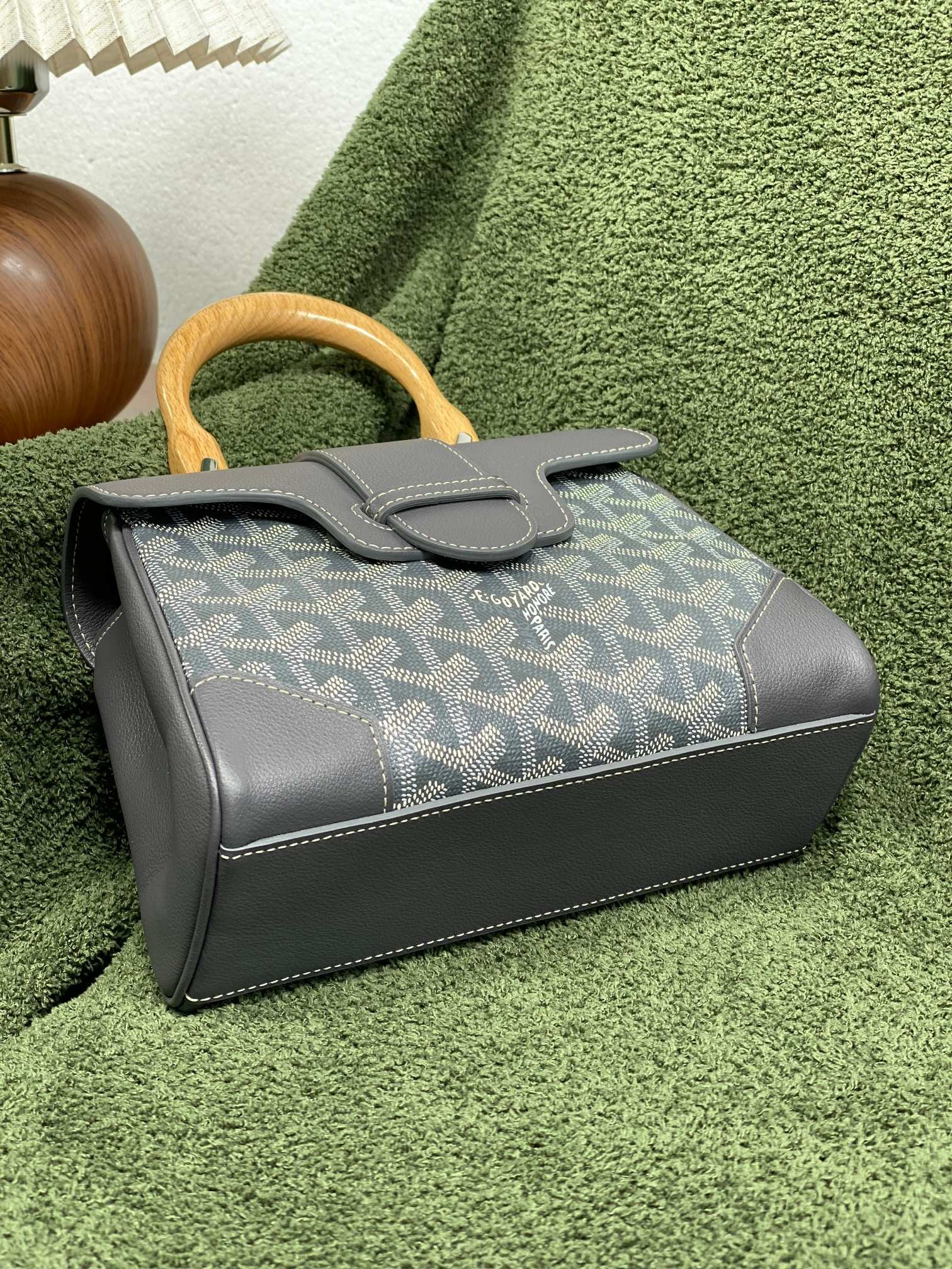 G09ard Saïgon Structuré Mini Bag 20×15×7.5cm