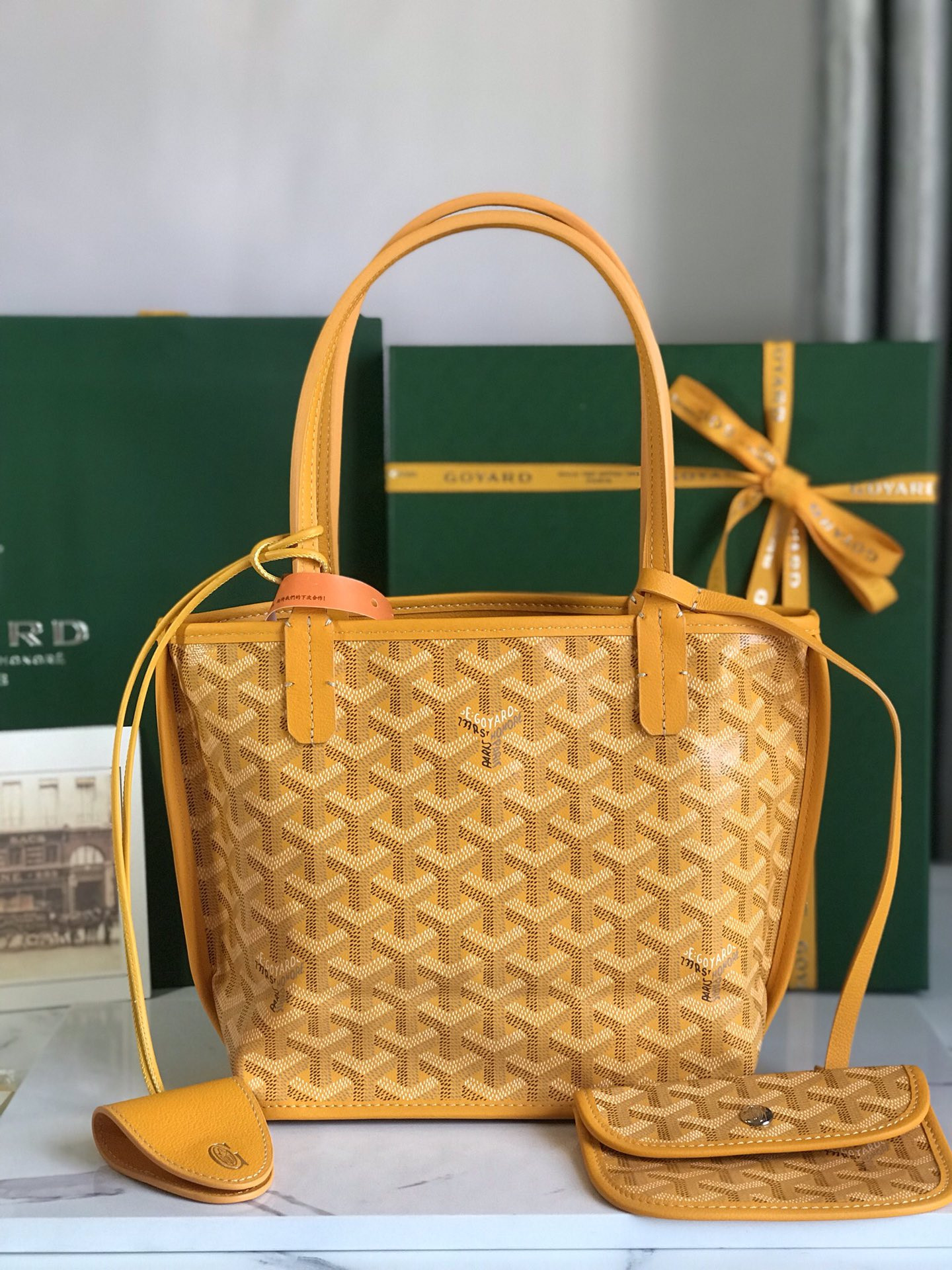 G09ard Anjou Mini Bag 20 cm x 10 cm x 20 cm