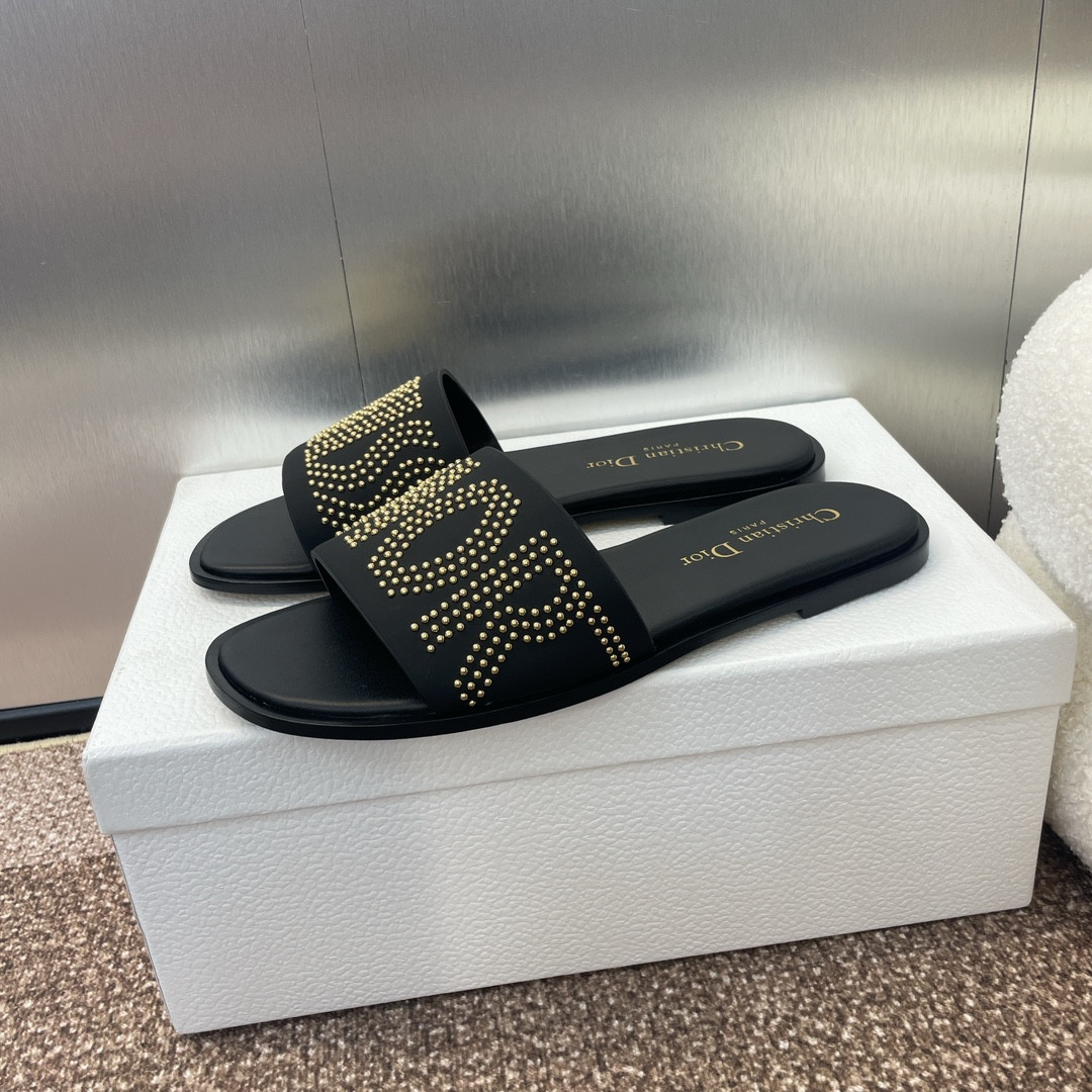 UA D10r Dway Slide
