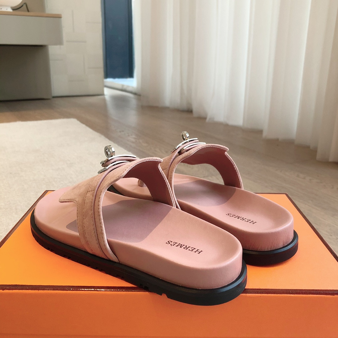 UA H**me5 Empire Sandal