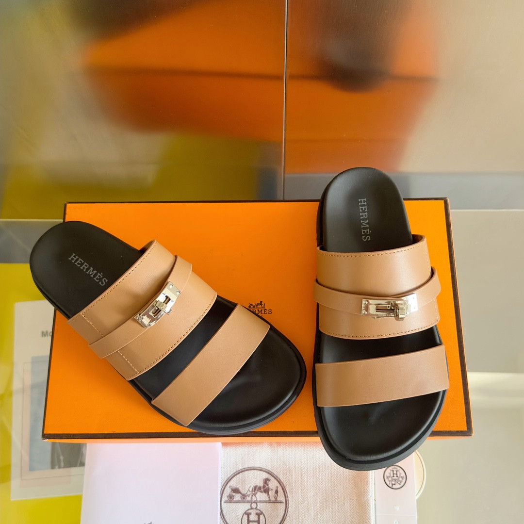 UA H**me5 Jackson sandal
