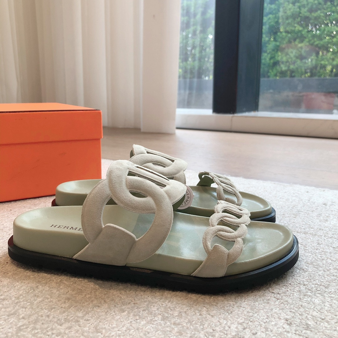 UA H**me5 Extra sandal